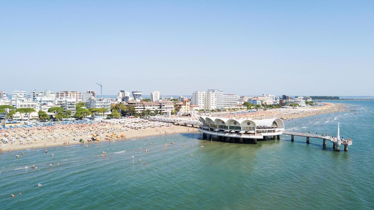 Villaggio Giove Lignano Sabbiadoro Exterior photo